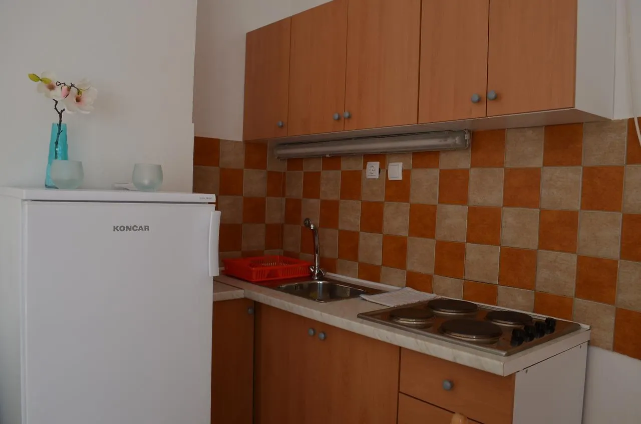 Apartments Sersic Baska I 0*, 巴斯卡